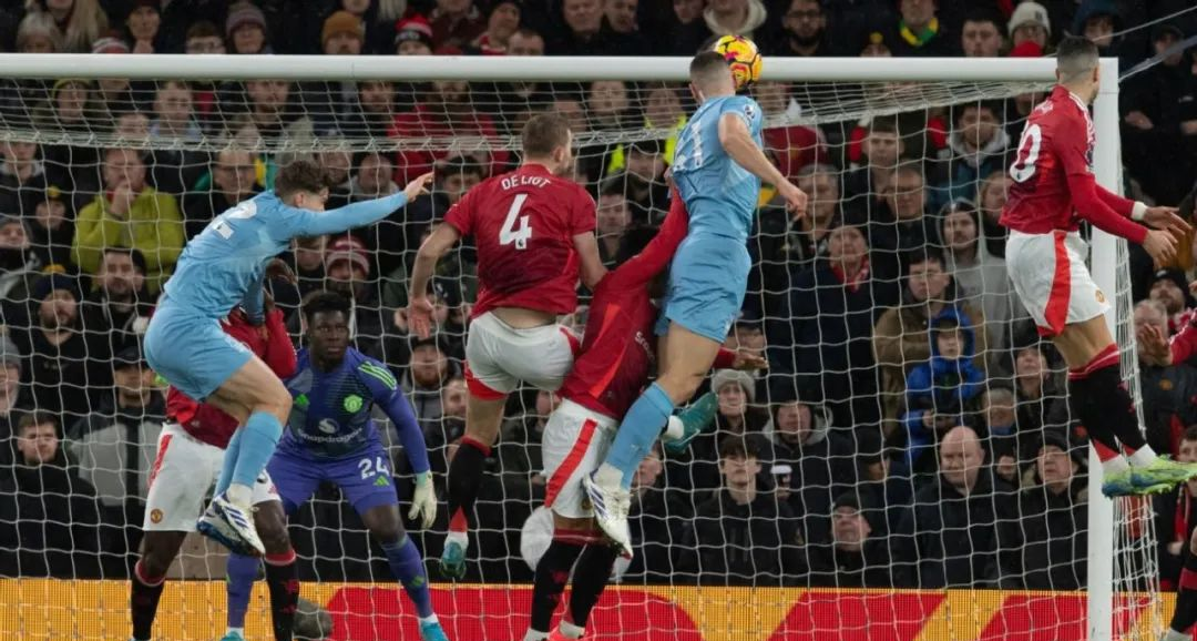 转折点！曼联战术微调，德国杯赛后攻防权衡，更衣室稳定，赛季目标并未改变的简单介绍