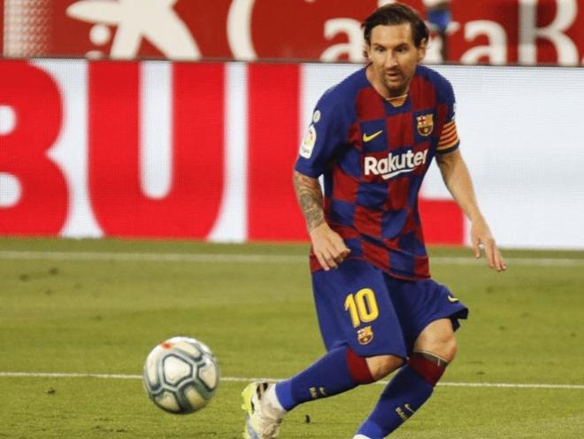 关于塞维利亚今晨迎来里程碑；志在德甲名次提升；气氛紧张；赛程密集仍需轮换的信息